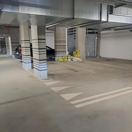 Hemma Orawska 14 * Krakau