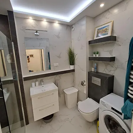 アパート Hemma Orawska 14 *